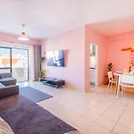 Perfect Location New Apartman