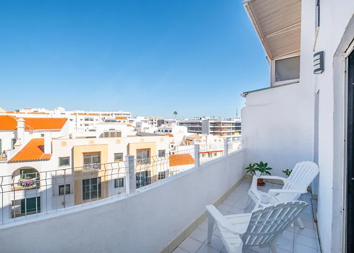 Apartment Perfect Location New *