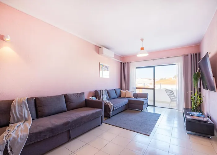 Perfect Location New Apartment Albufeira