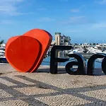 Perfect Location New Albufeira